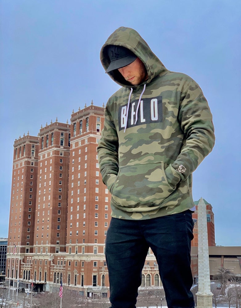 3x shop camo hoodie